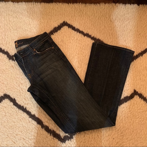 7 For All Mankind Flare blue jeans size 27 like New - Picture 5 of 16